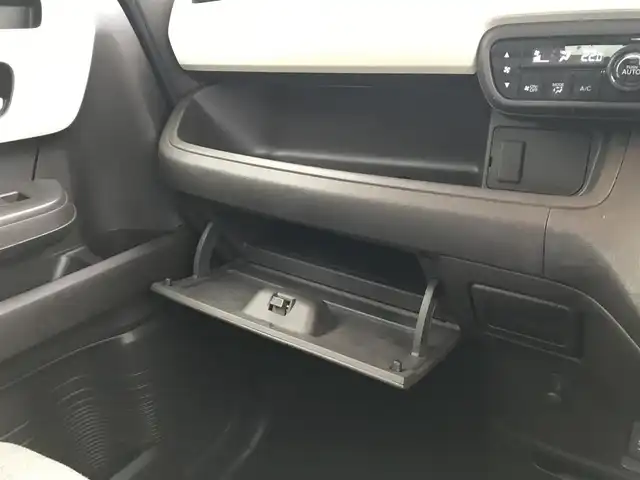 ホンダ Ｎ ＢＯＸ G 富山県 2021(令3)年 6万km クリスタルブラックパール 社外ナビ/フルセグTV/Bluetooth/バックカメラ/衝突被害軽減ブレーキ/コーナーセンサー/レーンキープアシスト/レーダークルーズコントロール/両側スライドドア/プッシュスタート/スマートキー/LEDヘッドライト/オートライト/ウインカーミラー