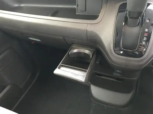 ホンダ Ｎ ＢＯＸ G 富山県 2021(令3)年 6万km クリスタルブラックパール 社外ナビ/フルセグTV/Bluetooth/バックカメラ/衝突被害軽減ブレーキ/コーナーセンサー/レーンキープアシスト/レーダークルーズコントロール/両側スライドドア/プッシュスタート/スマートキー/LEDヘッドライト/オートライト/ウインカーミラー