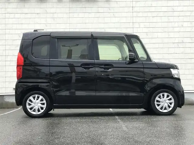 ホンダ Ｎ ＢＯＸ G 富山県 2021(令3)年 6万km クリスタルブラックパール 社外ナビ/フルセグTV/Bluetooth/バックカメラ/衝突被害軽減ブレーキ/コーナーセンサー/レーンキープアシスト/レーダークルーズコントロール/両側スライドドア/プッシュスタート/スマートキー/LEDヘッドライト/オートライト/ウインカーミラー