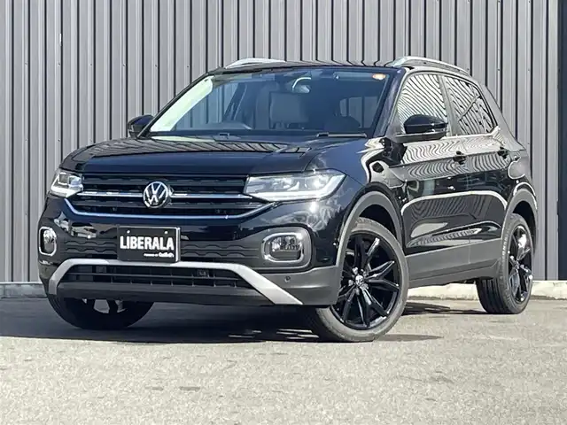 フォルクスワーゲン ＶＷ Ｔ－クロス TSI スタイル 福島県 2022(令4)年 1.4万km ディープブラックパールエフェクト デザインパッケージ/・専用コンビシート/・専用18インチAW/・専用ダッシュパッド/・専用ドアミラー/アダプティブクルーズコントロール/レーンキープ/ブラインドスポット/デジタルメーター/純正ナビ/バックカメラ/AppleCarPlay/ETC/LEDオートライト/パドルシフト/前後ドライブレコーダー/コーナーセンサー/スマートキー/取扱説明書/スペアキー