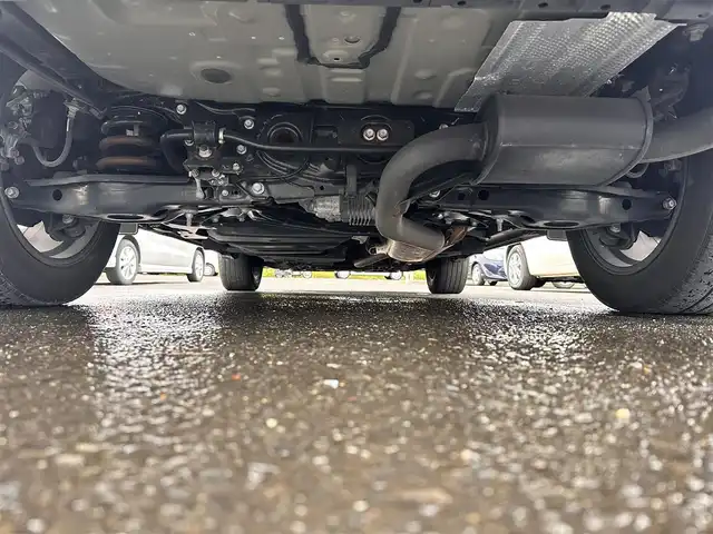 レクサス ＮＸ 300h バージョンL 宮城県 2019(平31)年 6.5万km マーキュリーグレーマイカ マークレビンソンプレミアムサラウンドサウンドシステム/パノラミックビューモニター＋パーキングサポートブレーキ（静止物）/ムーンルーフ/ルーフレール/ワイヤレス充電/＝＝＝/セーフティシステムプラス/・プリクラッシュセーフティ/・レーンディパーチャーアラート/・アダプティブハイビームシステム/・レーダークルーズコントロール/純正ナビ/・CD/DVD/・Bluetooth/・フルセグTV/ビルトインETC2.0/ドライブレコーダー/AC100V/100W電源/ハンズフリーパワーバックドア/本革シート/シートヒーター（前席/後席）/ベンチレーション（前席）/パワーシート（運転席メモリー機能付）/電動格納/リクライニング機能付6:4分割可倒式シート（リア）/革巻きステアリング/ステアリングヒーター/パドルシフト/電動パーキングブレーキ/ブレーキホールド/角型3眼LEDヘッドランプ/フォグランプ/オートライト/スマートキー＆プッシュスタート/純正18インチAW/純正フロアマット/W/サイド/カーテン/ニーエアバッグ