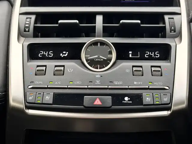 レクサス ＮＸ 300h バージョンL 宮城県 2019(平31)年 6.5万km マーキュリーグレーマイカ マークレビンソンプレミアムサラウンドサウンドシステム/パノラミックビューモニター＋パーキングサポートブレーキ（静止物）/ムーンルーフ/ルーフレール/ワイヤレス充電/＝＝＝/セーフティシステムプラス/・プリクラッシュセーフティ/・レーンディパーチャーアラート/・アダプティブハイビームシステム/・レーダークルーズコントロール/純正ナビ/・CD/DVD/・Bluetooth/・フルセグTV/ビルトインETC2.0/ドライブレコーダー/AC100V/100W電源/ハンズフリーパワーバックドア/本革シート/シートヒーター（前席/後席）/ベンチレーション（前席）/パワーシート（運転席メモリー機能付）/電動格納/リクライニング機能付6:4分割可倒式シート（リア）/革巻きステアリング/ステアリングヒーター/パドルシフト/電動パーキングブレーキ/ブレーキホールド/角型3眼LEDヘッドランプ/フォグランプ/オートライト/スマートキー＆プッシュスタート/純正18インチAW/純正フロアマット/W/サイド/カーテン/ニーエアバッグ