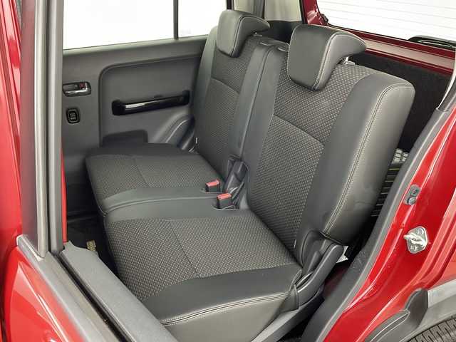 スズキ ハスラー Jスタイル Ⅱ 兵庫県 2015(平27)年 8.6万km フェニックスレッドパール/ホワイト2トーンルーフ ・社外ナビ/CD/DVD/Bluetooth/TV/SD/・バックカメラ/・ビルトインETC/・デュアルカメラブレーキサポート/・レーンキープアシスト/・ステアリングスイッチ/・シートヒーター/・プッシュスタート/・スマートキー/・アイドリングストップ/・社外レーダー探知機/・HIDヘッドライト/・オートライト/・フォグランプ/・純正15インチアルミホイール