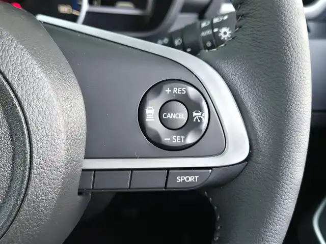 ダイハツ トール カスタムG ターボ 東京都 2025(令7)年 0.1千km ブラックマイカメタリック/パールホワイトⅢ 2トーン 登録済未使用車/スマートアシスト/・衝突回避ブレーキ/・誤発進抑制制御/・車線逸脱抑制機能/・車線逸脱警報機能/・先行車発進お知らせ機能/・アダプティブクルーズコントロール/・コーナーセンサー/・パノラマモニター/プッシュスタート/アイドリングストップ/純正9インチディスプレイオーディオ/【AM/FM/フルセグTV/Bluetooth/USB/iPod/HDMI】/・AppleCarPlay/AndroidAuto/両側電動スライドドア/後席ロールサンシェード/LEDヘッドライト/フォグランプ/オートライト/ISOFIX/15インチ純正アルミホイール/スマートキー/スペアキー×1/取扱説明書/保証書