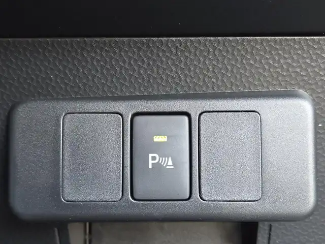 ダイハツ トール カスタムG ターボ 東京都 2025(令7)年 0.1千km ブラックマイカメタリック/パールホワイトⅢ 2トーン 登録済未使用車/スマートアシスト/・衝突回避ブレーキ/・誤発進抑制制御/・車線逸脱抑制機能/・車線逸脱警報機能/・先行車発進お知らせ機能/・アダプティブクルーズコントロール/・コーナーセンサー/・パノラマモニター/プッシュスタート/アイドリングストップ/純正9インチディスプレイオーディオ/【AM/FM/フルセグTV/Bluetooth/USB/iPod/HDMI】/・AppleCarPlay/AndroidAuto/両側電動スライドドア/後席ロールサンシェード/LEDヘッドライト/フォグランプ/オートライト/ISOFIX/15インチ純正アルミホイール/スマートキー/スペアキー×1/取扱説明書/保証書