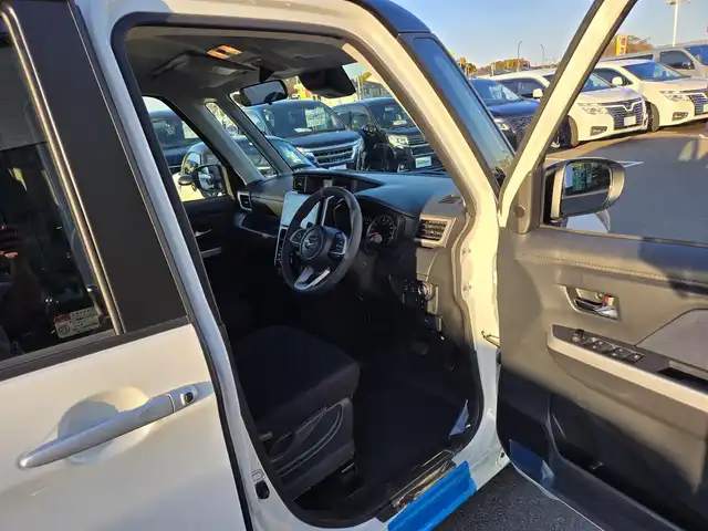 ダイハツ トール カスタムG ターボ 東京都 2025(令7)年 0.1千km ブラックマイカメタリック/パールホワイトⅢ 2トーン 登録済未使用車/スマートアシスト/・衝突回避ブレーキ/・誤発進抑制制御/・車線逸脱抑制機能/・車線逸脱警報機能/・先行車発進お知らせ機能/・アダプティブクルーズコントロール/・コーナーセンサー/・パノラマモニター/プッシュスタート/アイドリングストップ/純正9インチディスプレイオーディオ/【AM/FM/フルセグTV/Bluetooth/USB/iPod/HDMI】/・AppleCarPlay/AndroidAuto/両側電動スライドドア/後席ロールサンシェード/LEDヘッドライト/フォグランプ/オートライト/ISOFIX/15インチ純正アルミホイール/スマートキー/スペアキー×1/取扱説明書/保証書