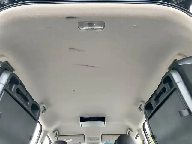 ホンダ フリード ハイブリット EX 静岡県 2017(平29)年 9.6万km クリスタルブラックパール 純正9インチナビ(CD/DVD/BT/フルセグ)/バックカメラ/エンジンスタートボタン/パワーステアリング/パワーウィンドウ/寒冷地仕様/アイドリングストップ/スマートキー/スペアキー１本/オートエアコン/レーダークルーズコントロール/後席モニター(VM-185EN)/純正ETC/ドライブレコーダー/ウォークスルー/社外フロアマット/ハーフレザーシート/D席N席シートヒーター/両側パワースライドドア/社外アルミホイール/ABS/横滑り防止装置/レーンキープアシスト/オートライト/LEDヘッドライト/W+サイドエアバッグ/カーテンエアバッグ/衝突軽減システム/パワステ不調(カクカクする)