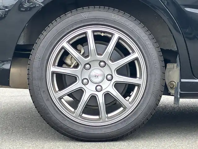 ホンダ フリード ハイブリット EX 静岡県 2017(平29)年 9.6万km クリスタルブラックパール 純正9インチナビ(CD/DVD/BT/フルセグ)/バックカメラ/エンジンスタートボタン/パワーステアリング/パワーウィンドウ/寒冷地仕様/アイドリングストップ/スマートキー/スペアキー１本/オートエアコン/レーダークルーズコントロール/後席モニター(VM-185EN)/純正ETC/ドライブレコーダー/ウォークスルー/社外フロアマット/ハーフレザーシート/D席N席シートヒーター/両側パワースライドドア/社外アルミホイール/ABS/横滑り防止装置/レーンキープアシスト/オートライト/LEDヘッドライト/W+サイドエアバッグ/カーテンエアバッグ/衝突軽減システム/パワステ不調(カクカクする)