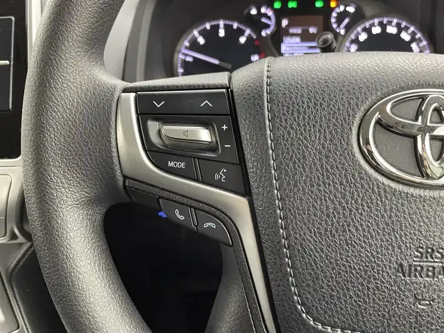 トヨタ ランドクルーザー プラド TX 群馬県 2022(令4)年 2.1万km ブラック 社外７インチナビ　トヨタセーフティセンス　レーダークルーズコントロール　　ＥＴＣ　ドライブレコーダー　バックカメラ　ＬＥＤライト　オートライト　オートハイビーム　プッシュスタート　スマートキー　禁煙車