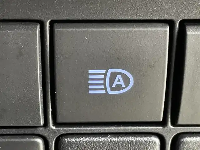 トヨタ ランドクルーザー プラド TX 群馬県 2022(令4)年 2.1万km ブラック 社外７インチナビ　トヨタセーフティセンス　レーダークルーズコントロール　　ＥＴＣ　ドライブレコーダー　バックカメラ　ＬＥＤライト　オートライト　オートハイビーム　プッシュスタート　スマートキー　禁煙車