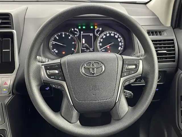 トヨタ ランドクルーザー プラド TX 群馬県 2022(令4)年 2.1万km ブラック 社外７インチナビ　トヨタセーフティセンス　レーダークルーズコントロール　　ＥＴＣ　ドライブレコーダー　バックカメラ　ＬＥＤライト　オートライト　オートハイビーム　プッシュスタート　スマートキー　禁煙車