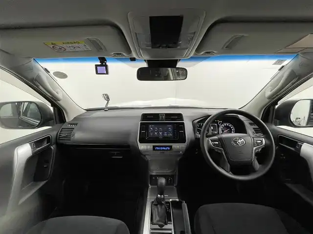 トヨタ ランドクルーザー プラド TX 群馬県 2022(令4)年 2.1万km ブラック 社外７インチナビ　トヨタセーフティセンス　レーダークルーズコントロール　　ＥＴＣ　ドライブレコーダー　バックカメラ　ＬＥＤライト　オートライト　オートハイビーム　プッシュスタート　スマートキー　禁煙車