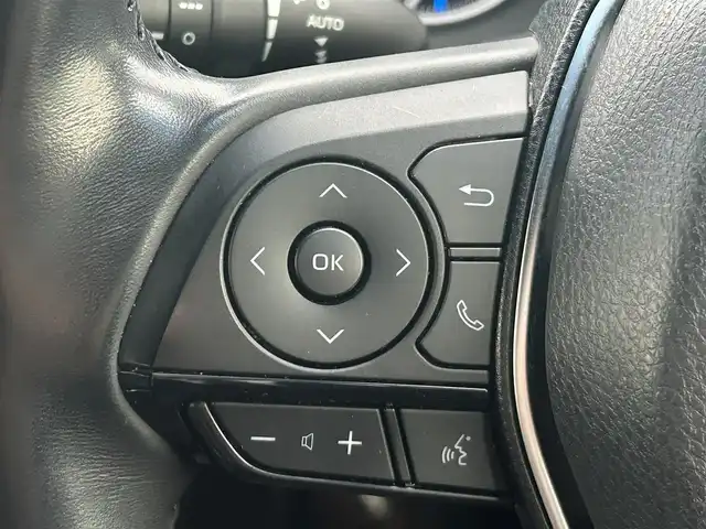 トヨタ ハリアー ハイブリッド Z 岡山県 2020(令2)年 8.4万km ホワイトパールクリスタルシャイン 登録時走行距離83180km/JBLプレミアムサウンド/純正12.3インチナビ/フルセグTV(AM.FM.TV.BT)/全方位カメラ/ETC2.0/ブラインドスポットモニター/デジタルインナーミラー/ヘッドアップディスプレイ/クリアランスソナー/衝突軽減ブレーキ/横滑り防止装置/クルーズコントロール(追従走行あり)/車線逸脱警報（レーンキープアシスト）/オートライト/オートマチックハイビーム/アイドリングストップ/電動リアゲート/19インチ純正AW/純正フロアマット/ハーフレザーシート/D席パワーシート/スマートキー/プッシュスタート/ドアバイザー