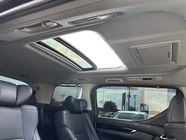 トヨタ アルファード S Cパッケージ 宮城県 2017(平29)年 6.7万km ブラック サンルーフ/純正10インチナビ（NSZN-Z66T）/（フルセグ/BT/CD/DVD）/純正12インチフリップダウンモニター（V12T-R66C）/クルーズコントロール/バックカメラ/パワーバックドア/両側パワースライドドア/レザーシート（ブラック）/運転席メモリシート/全席パワーシート/前席シートヒーター/ステアリングヒーター/後席サンシェード/前方ドライブレコーダー（DRT-H66A)/ETC/純正18インチAW/スペアキーX1