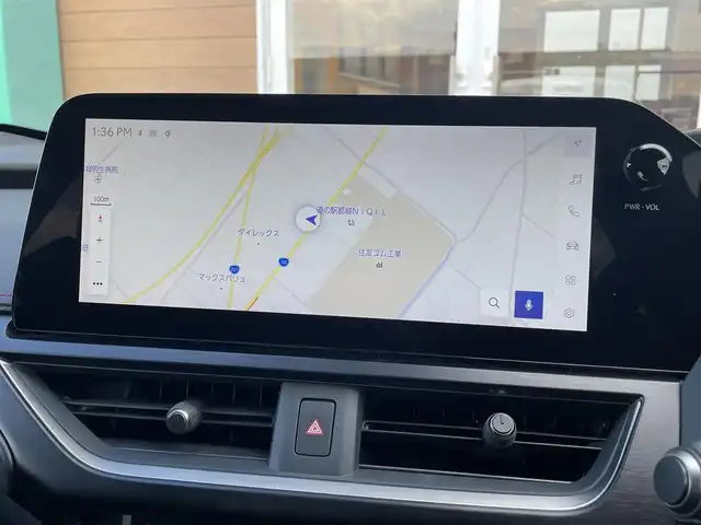レクサス ＵＸ 250h Fスポーツ 宮崎県 2023(令5)年 7.6万km ホワイトノーヴァガラスフレーク ３眼ＬＥＤヘッドライト/純正ナビ/フルセグＴＶ/ＢＳＭ/レザーシート/シートヒーター/ステアリングヒーター/ＥＴＣ/レーダークルーズ/全方位カメラ/オートマチックハイビーム
