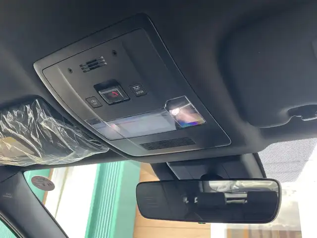 レクサス ＵＸ 250h Fスポーツ 宮崎県 2023(令5)年 7.6万km ホワイトノーヴァガラスフレーク ３眼ＬＥＤヘッドライト/純正ナビ/フルセグＴＶ/ＢＳＭ/レザーシート/シートヒーター/ステアリングヒーター/ＥＴＣ/レーダークルーズ/全方位カメラ/オートマチックハイビーム