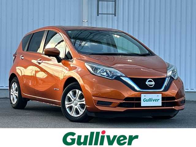 日産 ノート e－パワー X 愛媛県 2016(平28)年 2.1万km プレミアムコロナオレンジ 純正ナビ/Bluetooth/CD/DVD/USB/SD/ETC/ドライブレコーダー前のみ/アラウンドビューモニター/バックカメラ/純正フロアマット/アイドリングストップ/オートLEDヘッドライト/レーンキープアシスト/スマートキー/スペアキー/プッシュスタート/保証書/取扱説明書