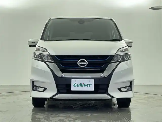 日産 セレナ e－パワー ハイウェイスター V 福井県 2019(令1)年 5.1万km ブリリアントホワイトパール セーフティパックB/プロパイロット/・衝突軽減ブレーキ/・車線逸脱警報機能/・レーンキープアシスト/・クルーズコントロール（追従有）/社外SDナビゲーション/【AM/FM/CD/Bluetooth/フルセグTV】/バックカメラ/ETC/デジタルインナーミラー/両側パワースライドドア/ドライブレコーダー/プッシュスタート/スマートキー/スペアキー/オートライト/LEDヘッドライド/フォグランプ/取扱説明書