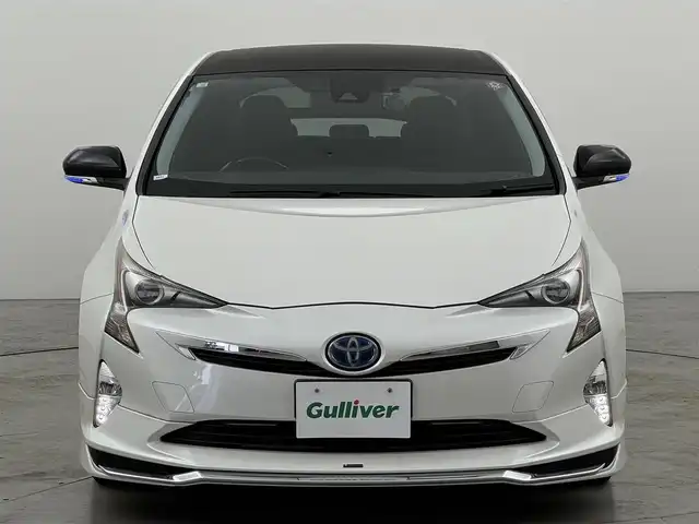 トヨタ プリウス S ツーリングセレクション 福岡県 2016(平28)年 8万km ホワイトパールクリスタルシャイン モデリスタエアロ　/アルパイン９型ナビ（フルセグＴＶ）　/バックカメラ　/ＥＴＣ　/前方ドラレコ　/エコグライダー　/レーダークルコン　/衝突被害軽減ブレーキ　/レーンキープ　/オートマチックハイビーム　/シートヒーター