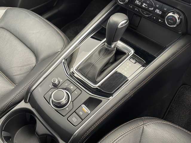 マツダ ＣＸ－５ XD Lパッケージ 愛知県 2018(平30)年 2.1万km ソウルレッドクリスタルM 衝突軽減システム/純正SDナビ/レーダークルーズコントロール/シートヒーター/フルセグ/CD/DVD/Bluetooth/バックカメラ/電動リアゲート/ヘッドアップディスプレイ/コーナーセンサー/純正アルミホイール/ブラインドスポットモニター/LEDヘッドライト/ステアリングヒーター/オートマチックハイビーム/ETC/ステアリングスイッチ/スマートキー/プッシュスタート