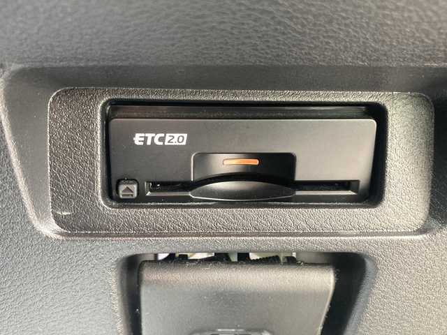 日産 オーラ ニスモ 福岡県 2021(令3)年 5.5万km スーパーブラック 純正ナビ／Ｂｌｕｅｔｏｏｔｈ／フルセグＴＶ／ＥＴＣ／アラウンドビューモニター／電子ミラー／プロパイロット／エマージェンシーブレーキ／キーフリー／Ｐスタート／置くだけ充電／純正アルミホイール