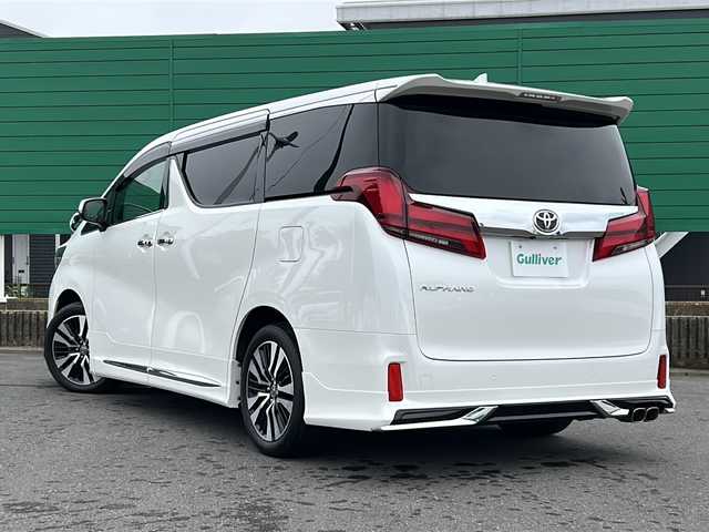 トヨタ アルファード S Cパッケージ 茨城県 2021(令3)年 3.7万km ホワイトパールクリスタルシャイン TRDエアロ/後席用フリップダウンモニター/純正ナビゲーション/Bluetooth/フルセグTV/バックカメラ/トヨタセーフティセンス/・プリクラッシュセーフティ/・レーントレーシングアシスト/・レーダークルーズコントロール/・ロードサインアシスト/・オートマチックハイビーム/スマートキー/ビルトインETC/前席パワーシート/エアシート/シートヒーター/ステアリングヒーター/両側パワースライドドア/純正18インチAW/オートライト/3限LEDヘッドライト