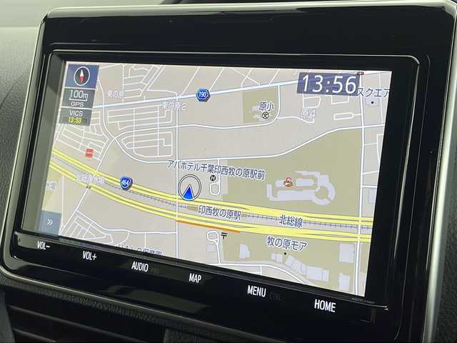 トヨタ エスクァイア ハイブリッド Gi プレミアムパッケージ ブラックテーラード 千葉県 2021(令3)年 5.9万km ブラック 禁煙車　/衝突軽減システム　/純正ナビ　/ＡＭ　ＦＭ　ＣＤ　ＤＶＤ　ＢＴ　フルセグ　/後席モニター　/レーンキープアシスト　/コーナーセンサー　/両側パワースライドドア　/先行車発進お知らせ　/ＬＥＤヘッドライト/クルーズコントロール/フォグランプ/シートヒーター/ハンドルヒーター/バックカメラ/ハーフレザーシート/電格ミラー/純正アルミホイール/純正フロアマット/プッシュスタート/スマートキー