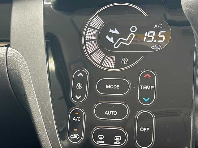 日産 デイズ ルークス HWS X Vセレクション 静岡県 2020(令2)年 2.2万km レモンライム/エアグレー 純正ナビ/・Bluetooth/・CD/DVD/・フルセグTV/・SD/主要装備/・プッシュスタート/・両側パワースライドドア/・アラウンドビューモニター/・衝突被害軽減システム/・レーンキープアシスト/・オートマチックハイビーム/・LEDヘッドライト/・純正ＡＷ/・純正フロアマット/・ハーフレザーシート/・アイドリングストップ/・後席サンシェード