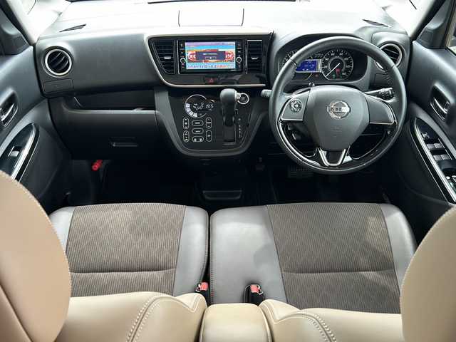 日産 デイズ ルークス HWS X Vセレクション 静岡県 2020(令2)年 2.2万km レモンライム/エアグレー 純正ナビ/・Bluetooth/・CD/DVD/・フルセグTV/・SD/主要装備/・プッシュスタート/・両側パワースライドドア/・アラウンドビューモニター/・衝突被害軽減システム/・レーンキープアシスト/・オートマチックハイビーム/・LEDヘッドライト/・純正ＡＷ/・純正フロアマット/・ハーフレザーシート/・アイドリングストップ/・後席サンシェード