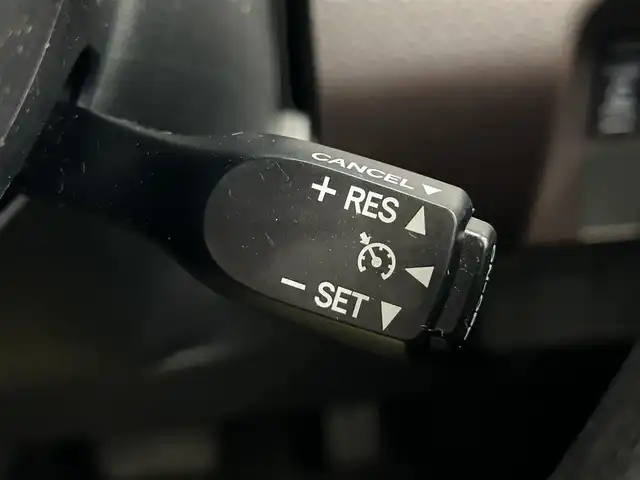 トヨタ ルーミー G S 鹿児島県 2018(平30)年 3.3万km マゼンタベリーマイカM 禁煙車/純正ナビ（NSZT-Y66T）/バックカメラ/両側パワースライドドア/スマアシII/純正前方ドライブレコーダー/ビルトインETC/クルーズコントロール/レーンキープアシスト/フルセグTV/アイドリングストップ/LEDヘッドライト/フロントフォグ/純正フロアマット/オートライト/盗難防止装置/横滑り防止装置/パワーステアリング/パワーウィンドウ/取扱説明書/保証書