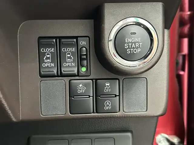 トヨタ ルーミー G S 鹿児島県 2018(平30)年 3.3万km マゼンタベリーマイカM 禁煙車/純正ナビ（NSZT-Y66T）/バックカメラ/両側パワースライドドア/スマアシII/純正前方ドライブレコーダー/ビルトインETC/クルーズコントロール/レーンキープアシスト/フルセグTV/アイドリングストップ/LEDヘッドライト/フロントフォグ/純正フロアマット/オートライト/盗難防止装置/横滑り防止装置/パワーステアリング/パワーウィンドウ/取扱説明書/保証書