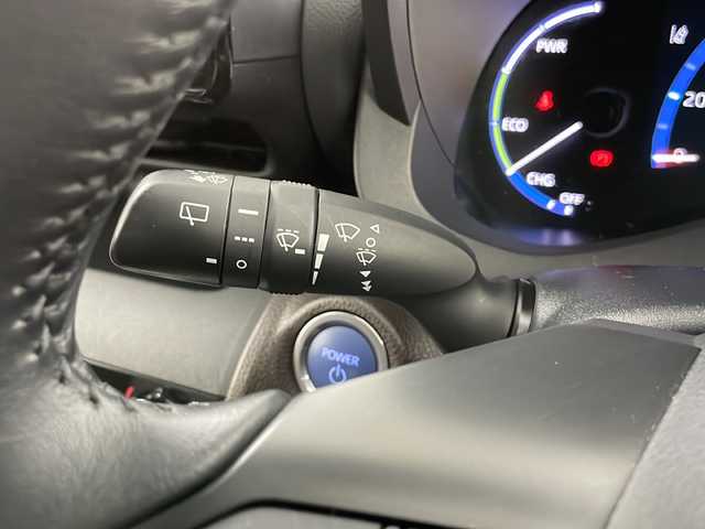 トヨタ ヤリスクロス ハイブリッド Z 道央・札幌 2020(令2)年 2.2万km ホワイトパールクリスタルシャイン ・４ＷＤ/・セーフティセンス/・アクティブクルーズコントロール/・パワーバックドア/・純正メモリナビ/・Bluetooth・USB・Miracast/・フルセグTV/・パノラマビューモニター/・前席シートヒーター/・前後ドライブレコーダー/・ウィンカーミラー/・コーナーセンサー/・LEDヘッドライト/・オートライト/・オートマチックハイビーム/・ビルトインETC2.0/・ドライブモードセレクト（EV・スノー・トレイル）/・ステアリングスイッチ/・スマートキー/・ドアバイザー