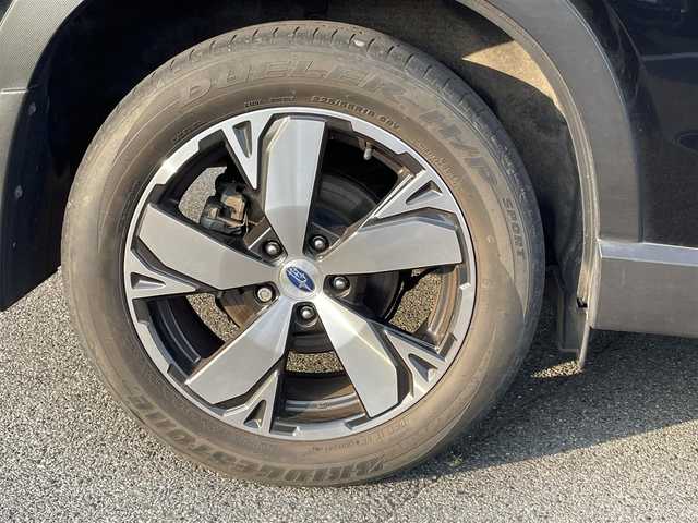 スバル フォレスター ハイブリッド アドバンス 奈良県 2020(令2)年 2.8万km クリスタルブラックシリカ サンルーフ/茶本革シート/純正ナビ(フルセグTV/CD/DVD/AM・FM/BT/AUX)/ETC/バック・フロント・サイドカメラ/デジタルインナーミラー/パワーシート(D/N席)/シートヒーター(D/N席)/ステアリングヒーター/パドルシフト/アイサイトver.3/ツーリングアシスト/オートブレーキホールド/LEDヘッドライト/SRH(ステアリング連動ヘッドライプ)/LEDコーナリングランプ/歩行者保護エアバッグ/純正18インチアルミホイール/純正フロアマット/スペアキー