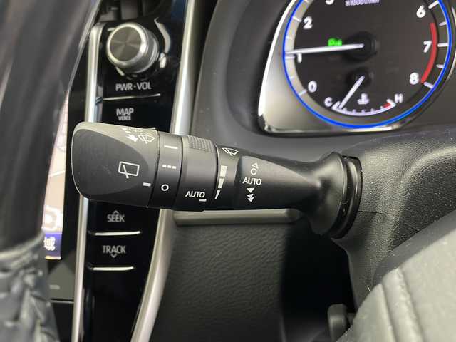 トヨタ ハリアー プログレス 千葉県 2018(平30)年 2.9万km ブラック 禁煙車/JBLプレミアムサウンド/メーカー９インチオプションナビ/　CD/DVD/BT/フルセグTV/トヨタセーフティセンスP/　・レーダークルーズコントロール/　・プリクラッシュセーフティ/　・オートマチックハイビーム /　・レーンディパーチャーアラート（LDA）/パノラミックビューモニター/コーナーセンサー /ビルトインETC2.0/パワーバックドア/電動パーキング/運転席パワーシート/純正フロアマット/LEDヘッドライト/純正18インチアルミホイール