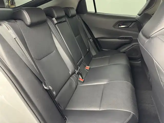 トヨタ プリウス Z 福岡県 2023(令5)年 3.1万km プラチナホワイトパールマイカ モデリスタエアロ　/純正１２．３型ＤＡナビ　/全方位カメラ　/ビルトインＥＴＣ２．０　/コーナーセンサー　/トヨタセーフティセンス　/衝突軽減ブレーキ/レーンキープ/ブラインドスポットモニター/ＰＫＳＢ　/パーキングアシスト　/シートベンチレーション／ヒーター/ステアリングヒーター/パワーバックドア　/ＬＥＤヘッドライト