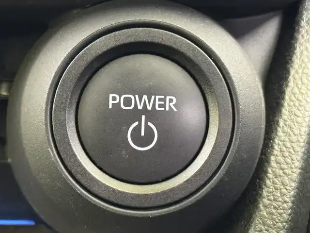 トヨタ プリウス Z 福岡県 2023(令5)年 3.1万km プラチナホワイトパールマイカ モデリスタエアロ　/純正１２．３型ＤＡナビ　/全方位カメラ　/ビルトインＥＴＣ２．０　/コーナーセンサー　/トヨタセーフティセンス　/衝突軽減ブレーキ/レーンキープ/ブラインドスポットモニター/ＰＫＳＢ　/パーキングアシスト　/シートベンチレーション／ヒーター/ステアリングヒーター/パワーバックドア　/ＬＥＤヘッドライト