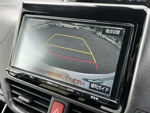 トヨタ ヴォクシー ZS 煌 福岡県 2018(平30)年 5.3万km ホワイトパールクリスタルシャイン 純正9型SDナビ（フルセグTV/CD/DVD/BT）バックモニタートヨタセーフティセンスクルコン両側パワスラドラレコETCUSBポート純正LEDヘッドライト純正19インチアルミホイール純正フロアマットプッシュスタートスマートキー