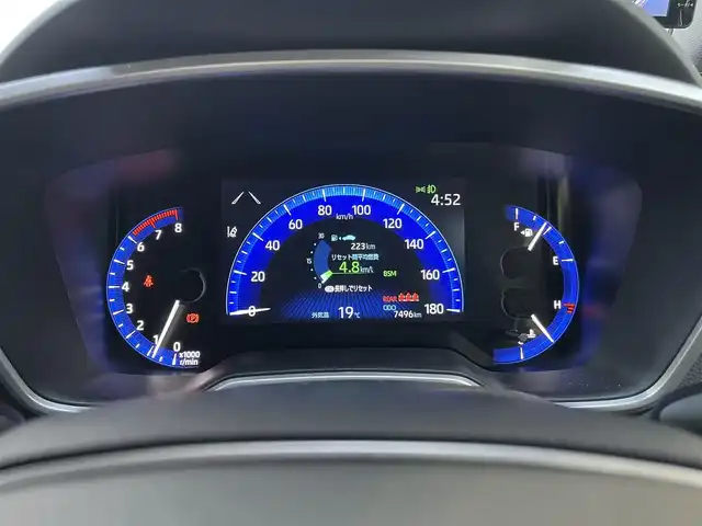 トヨタ カローラ スポーツ G Z 高知県 2022(令4)年 0.8万km プラチナホワイトパールマイカ 純正ナビ/　Bluetooth/Miracast/TRDエアロ/ビルトインETC/LEDヘッドライト/ドライブレコーダー/バックカメラ/トヨタセーフティーセンス/シートヒーター/オートライト/GPSレーダー探知機/ステアリングヒーター/純正18インチアルミホイール/純正フロアマット/本革巻きステアリング/クルーズコントロール/盗難防止装置