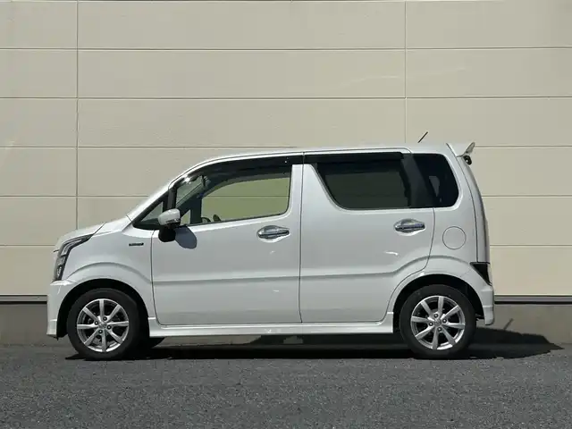 スズキ ワゴンＲ スティングレー HYBRID X 茨城県 2017(平29)年 5.2万km ピュアホワイトP 純正メモリナビ/　（AM/FM/CD/BT）/ワンセグテレビ/プッシュスタート/シートヒーター/フォグランプ/純正ドアバイザー/純正フロアマット