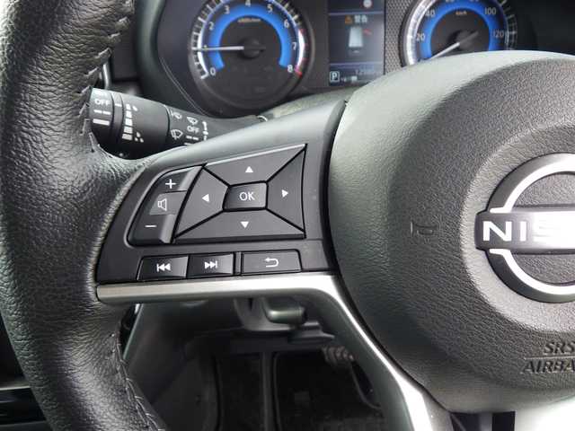 日産 ルークス HWS Gターボ アーバンクロム プロパイロットED 千葉県 2023(令5)年 1.3万km 黒／シルバー エマージェンシーブレーキ/プロパイロット/インテリジェントクルーズコントロール/インテリジェントルームミラー/ハンズフリー両側パワースライドドア/純正SDナビ/地デジTV/【Bluetooth接続】/アラウンドビューモニター/ドライブレコーダー/革巻きステアリング/ステアリングスイッチ/ETC/LEDヘッドライト/フォグライト/ウインカーミラー/コーナーセンサー/純正15インチアルミホイル/サイド/カーテン/ニーエアバッグ/インテリジェントキー