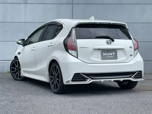 トヨタ アクア G G’s 千葉県 2016(平28)年 6.9万km ライムホワイトパールクリスタルシャイン 純正7インチナビ/バックカメラ/クルーズコントロール/ETC/ハーフレザーシート/ドアバイザー/LED/レーンキープアシスト/オートハイビーム/リモコンキー/純正アルミ