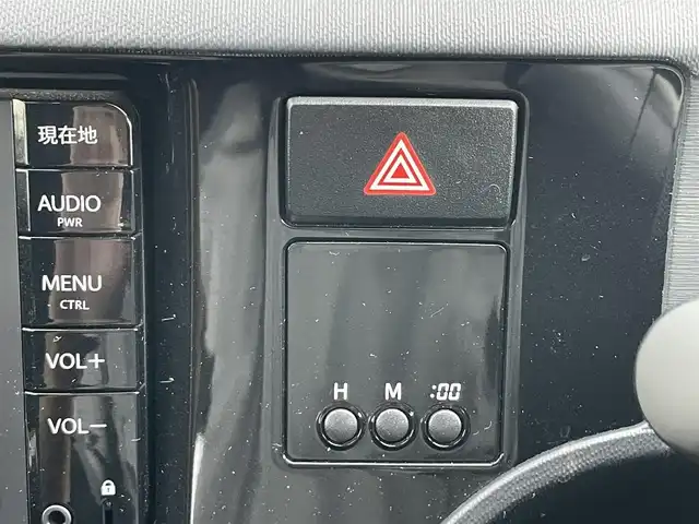 トヨタ アクア G G’s 千葉県 2016(平28)年 6.9万km ライムホワイトパールクリスタルシャイン 純正7インチナビ/バックカメラ/クルーズコントロール/ETC/ハーフレザーシート/ドアバイザー/LED/レーンキープアシスト/オートハイビーム/リモコンキー/純正アルミ