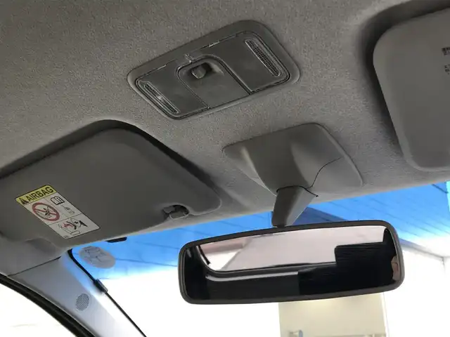 ダイハツ ムーヴ カスタム X 富山県 2015(平27)年 2.1万km パールホワイトⅢ 純正ナビ/フルセグTV/Bluetooth/バックカメラ/プッシュスタート/スマートキー/ベンチシート/LEDヘッドライト/オートライト/電動格納ミラー/ウインカーミラー/フォグランプ/横滑り防止装置