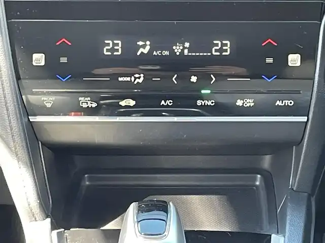 ホンダ シャトル ハイブリッド X ホンダセンシング 岐阜県 2021(令3)年 7.7万km ミッドナイトブルービームM 4WD/純正ナビ/【Bluetooth．CD.DVD.AM/FM．TV】/ホンダセンシング/クルーズコントロール/シートヒーター/スマートキー/ETC/ドライブレコーダー/バックカメラ/純正フロアマット/ウィンカーミラー/オートライト/フォグライト/ドアバイザー/保証書/取扱説明書/スペアキー