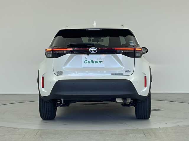 トヨタ ヤリスクロス ハイブリッド Z 愛知県 2021(令3)年 3.7万km ホワイトパールクリスタルシャイン ・ワンオーナー/・純正ナビ/Bluetooth/Apple Carplay/フルセグTV/AM/FM/・全周囲カメラ/・ハーフレザーシート/・運/助シートヒーター/・ハンドルヒーター/・運パワーシート/・ブラインドスポットモニター/・オートブレーキホールド/・電動パワーバックドア/・前後ドライブコーダー/・ETC/・純正フロアマット/・純正１８インチアルミホイール/・ドアバイザー/・スマートキー×２/・オートLEDヘッドライト/トヨタセーフティセンス/・プリクラッシュセーフティ/・フロントクロストラフィックアラート（FCTA）/・レーンチェンジアシスト/・レーンディパーチャーアラート（LDA）/・レーダークルーズコントロール/・オートマチックハイビーム（AHB）/・ロードサインアシスト（RSA）