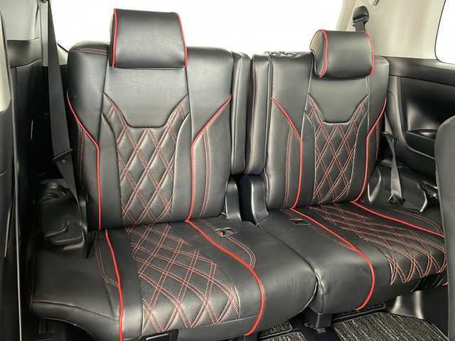 トヨタ アルファード S 兵庫県 2018(平30)年 7万km ホワイトパールクリスタルシャイン ・純正10インチナビ/Bluetooth/CD/DVD/USB/HDMI/TV/・バックカメラ/・サイドカメラ/・純正フリップダウンモニター/・トヨタセーフティセンス/・プリクラッシュセーフティ/・レーントレーシングアシスト/・クリアランスソナー/・パーキングサポートブレーキ/・ロードサインアシスト/・レーダクルーズコントロール/・オートマチックハイビーム/・横滑り防止装置/・電子パーキングブレーキ/・オートホールド/・両側パワースライドドア/・革巻きステアリング/・ステアリングスイッチ/・デジタルインナーミラー/・純正フロアマット/・全席合皮シートカバー/・オールオートパワーウィンドウ/・電動格納ミラー/・TRDエアロパーツ/・社外19インチアルミホイールタイヤ/・LEDヘッドライト/・フォグランプ/・MTモード付AT/・nanoe/・AC100V充電/・純正ドライブレコーダー/・ビルトインETC/・スマートキー