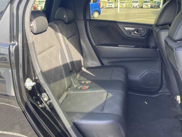 ホンダ Ｎ ＷＧＮ カスタムGターボSSブラックスタイルP 佐賀県 2018(平30)年 4.1万km クリスタルブラックパール Stradaナビ/バックカメラ/CTBA/クルーズコントロール/ハーフレザーシート/シートヒーター/ビルトインETC/ステアリングリモコン/プッシュスタート/スマートキー/HIDヘッドライト/フォグライト/純正ブラックアルミホイール