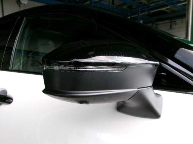 トヨタ クラウン スポーツ RS 奈良県 2024(令6)年 1.5万km パールⅡ /クラウンスポーツPHEV/ワンオーナー車/スマートキー×2個/純正12.3インチディスプレイオーディオナビTV/純正21インチアルミ/パノラマルーフ/セーフティセンス/トヨタチームメイト/黒革レザーシート/パワーシート/シートヒーター/ビルトインETC/ドライブレコーダー/パワーバックドア/LEDヘッドライト/ビルトインETC2.0/おくだけ充電/純正レッド内装/充電ケーブル専用バッグ有