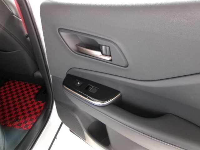 トヨタ クラウン スポーツ RS 奈良県 2024(令6)年 1.5万km パールⅡ /クラウンスポーツPHEV/ワンオーナー車/スマートキー×2個/純正12.3インチディスプレイオーディオナビTV/純正21インチアルミ/パノラマルーフ/セーフティセンス/トヨタチームメイト/黒革レザーシート/パワーシート/シートヒーター/ビルトインETC/ドライブレコーダー/パワーバックドア/LEDヘッドライト/ビルトインETC2.0/おくだけ充電/純正レッド内装/充電ケーブル専用バッグ有