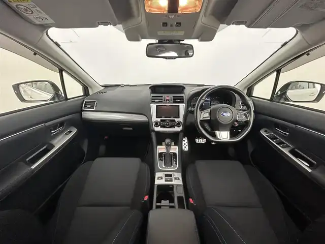 スバル レヴォーグ 1．6GT－S アイサイト 道央・札幌 2017(平29)年 2.9万km クリスタルホワイトP ・４WD/・アイサイト/・社外ＳＤナビ/・バックカメラ・サイドカメラ/・CD/DVD//フルセグ／ＢＴ／SD/・ＥＴＣ/・D+N席パワーシート/・ＬＥＤヘッドライト/・オートライト/・衝突軽減ブレーキ/・横滑り防止装置/・レーダークルーズコントロール/・レーンキープアシスト/・アイドリングストップ/・ブラインドスポットモニター/・先行車発進告知機能/・後退時速度リミッター/・保証書・取扱説明書/・プッシュスタート/・スマートキー/・スペアキー